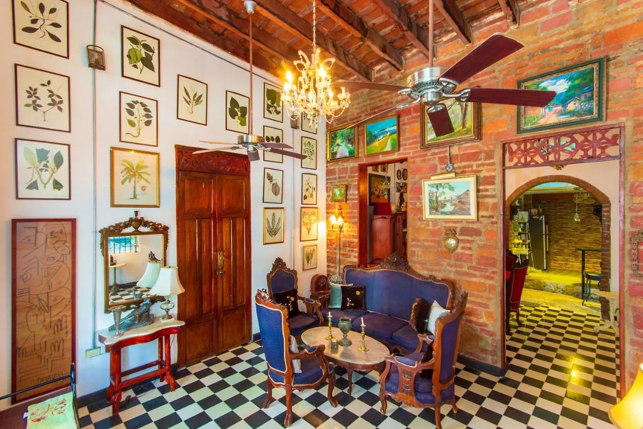 Bed and Breakfast Mauricio Babilonia à Santa Marta  Couette-café